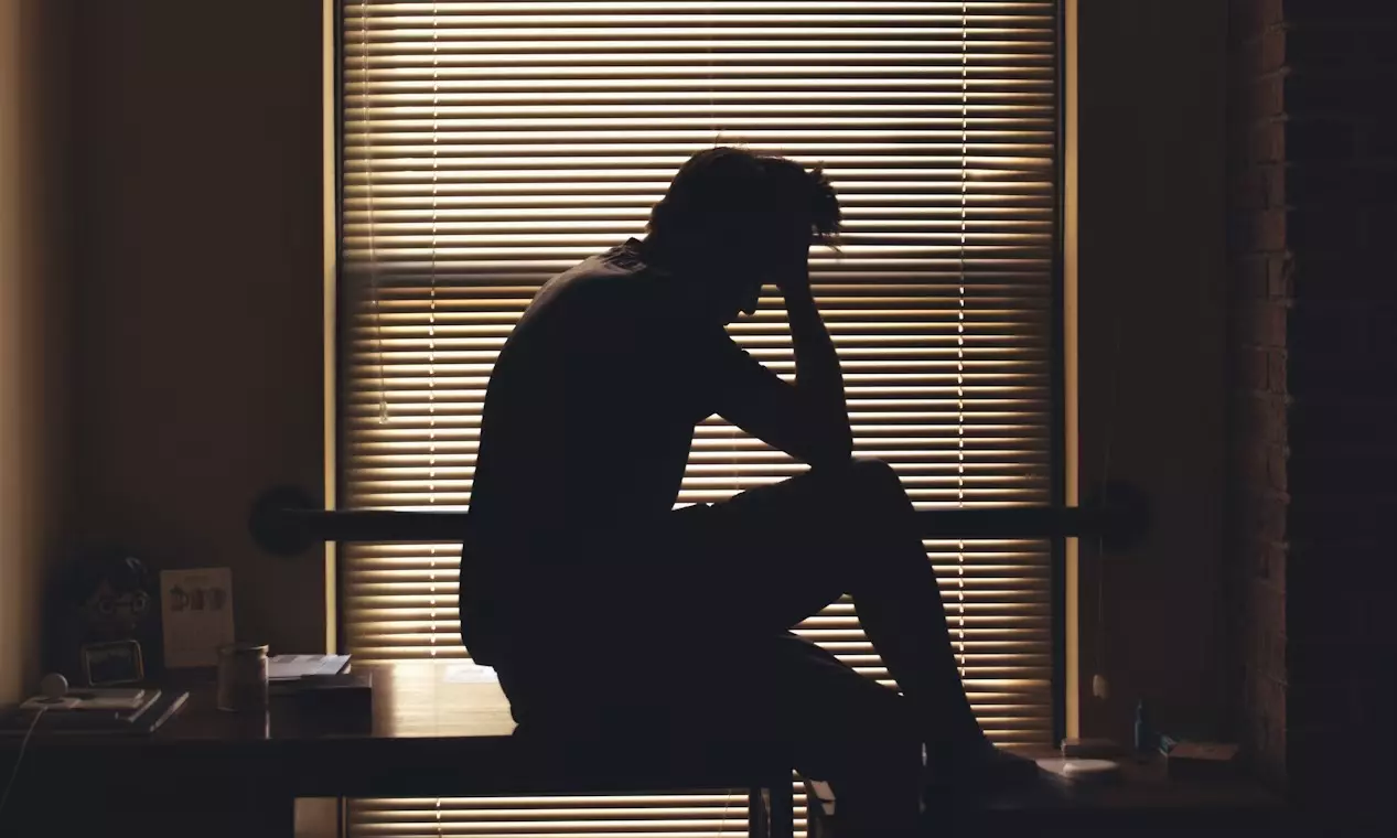 If symptoms persist over two weeks and affect life, relationships, or work, seeking professional evaluation is recommended. 