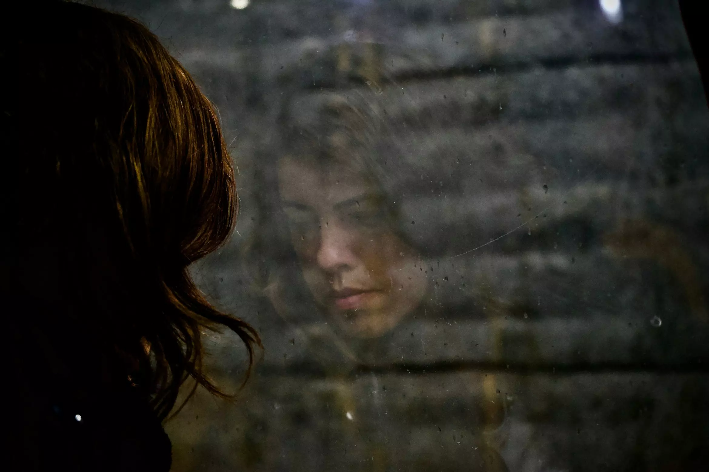 Depression warning signs have many different dimensions, manifesting differently in each person. 